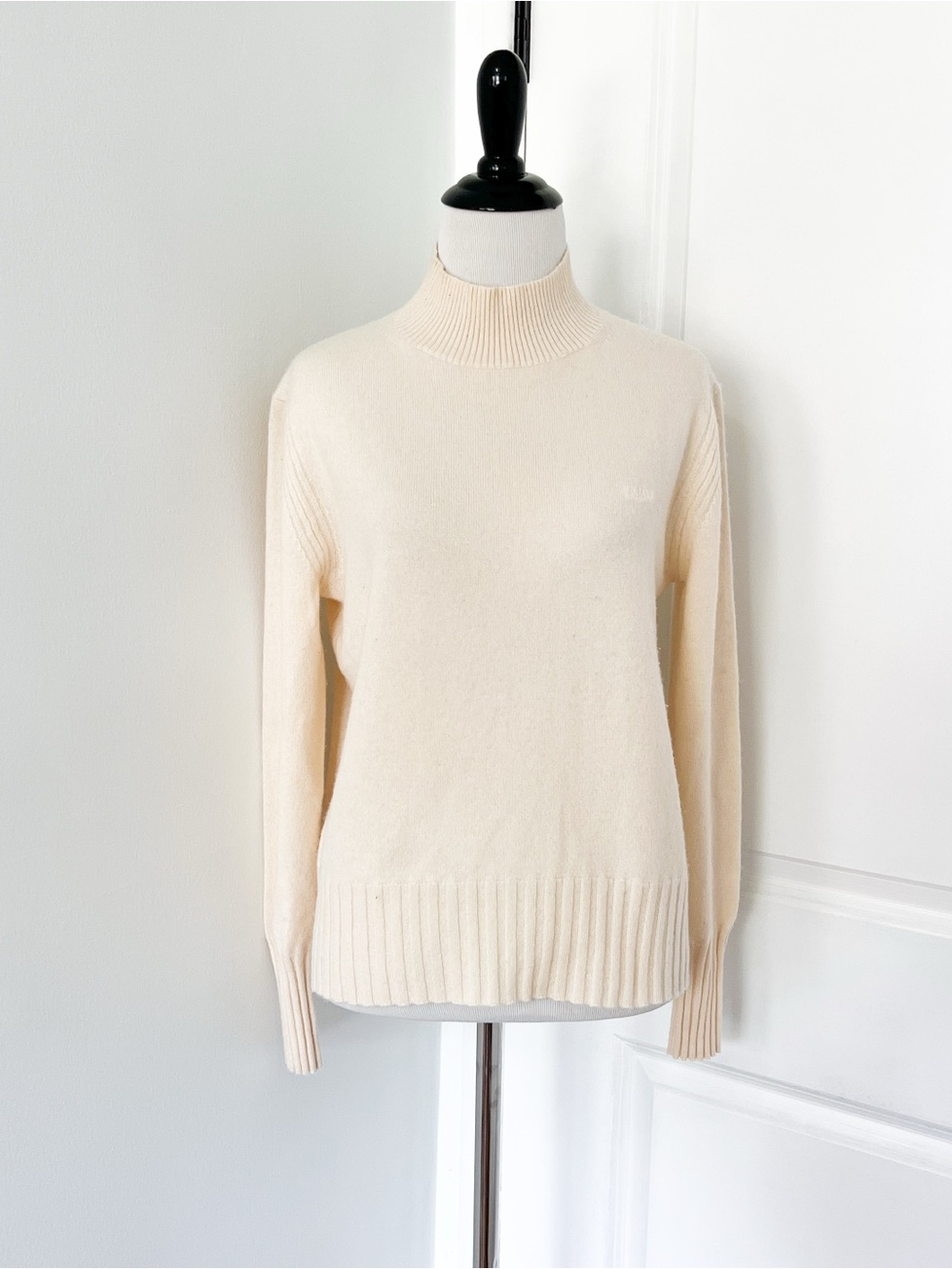 AND Soft Cream Turtleneck Sweater